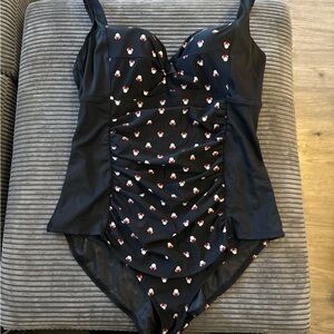 Torrid Disney One Piece Swim Suit Womens Size 3 (3x) Minnie Mouse Ears Polkadot